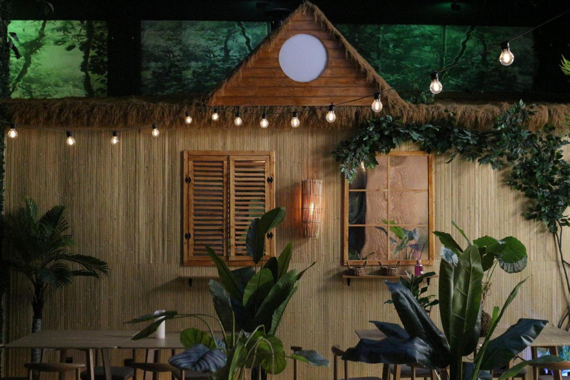 The Pod Suite Hostel Village Валенсия Екстериор снимка
