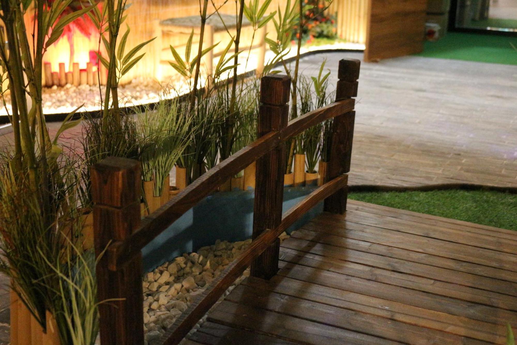The Pod Suite Hostel Village Валенсия Екстериор снимка