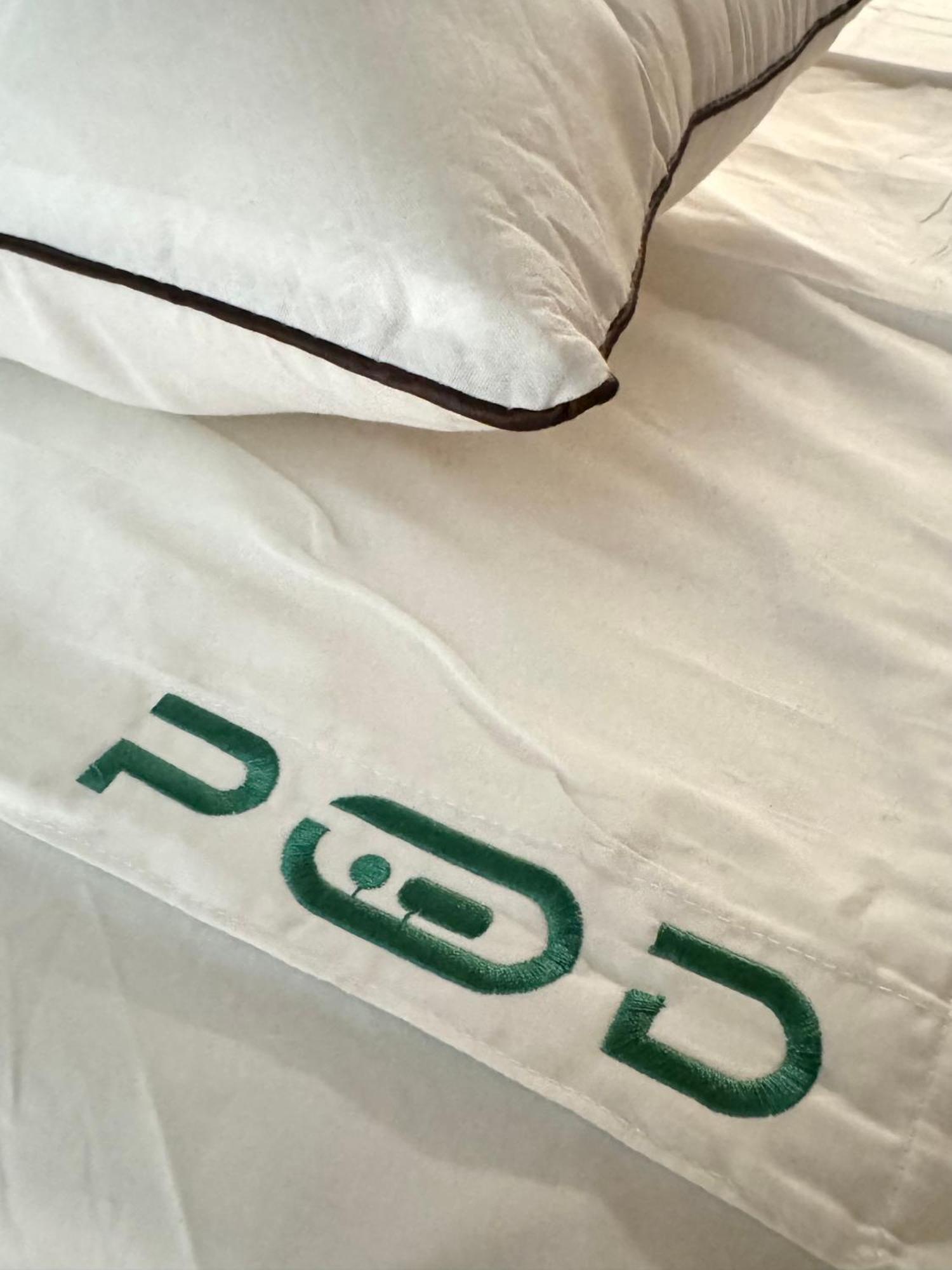 The Pod Suite Hostel Village Валенсия Екстериор снимка